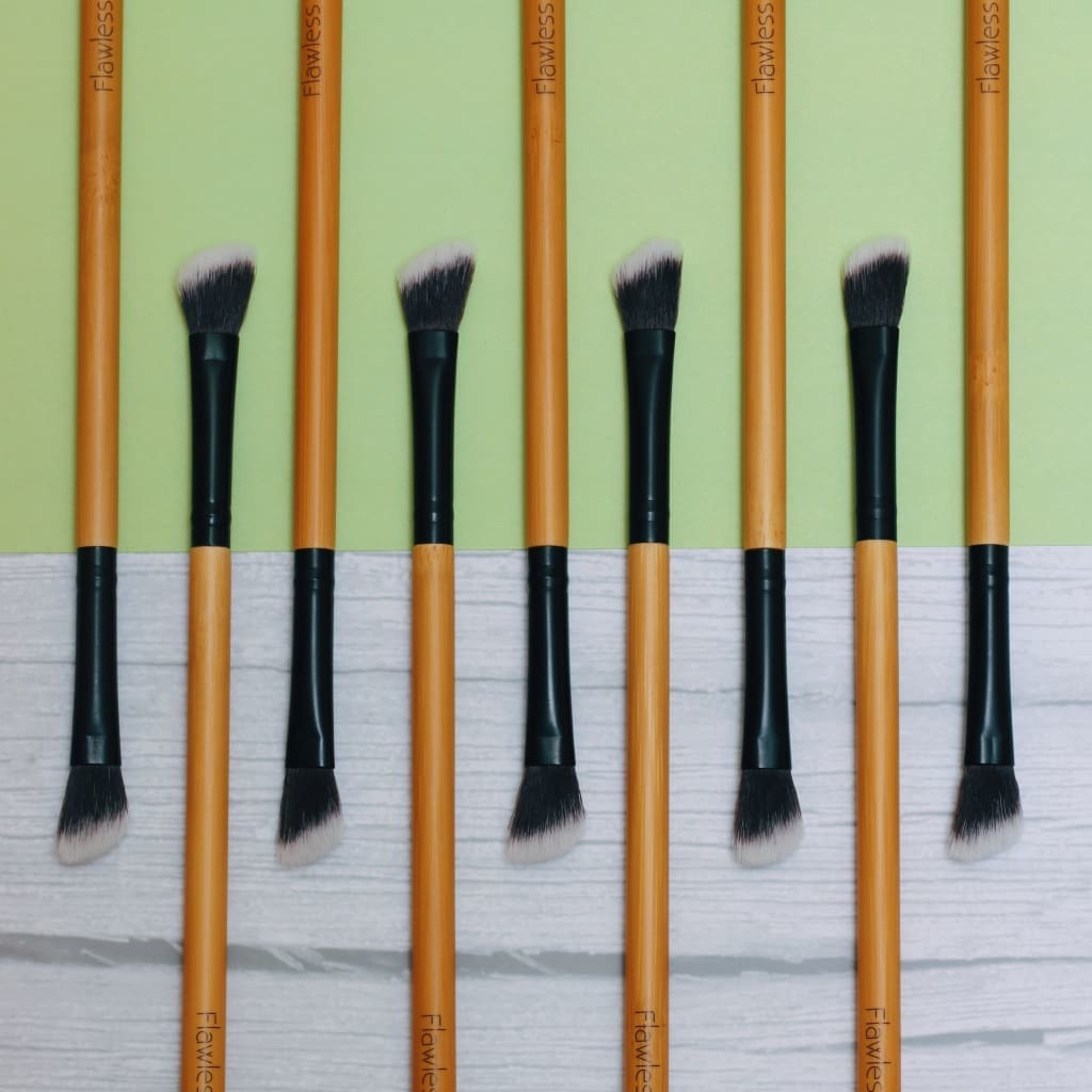 angled-blending-brush-vegan-eco-friendly-cruelty-free-makeup-493.jpg Angled Blending Bamboo Makeup Brush - Vegan, and Eco friendly - Image 2